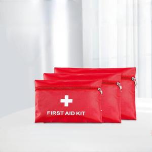 Translation: &nbsp;Travel Emergency Kit Portable Personal First Aid Bag for Home and Outdoor Use